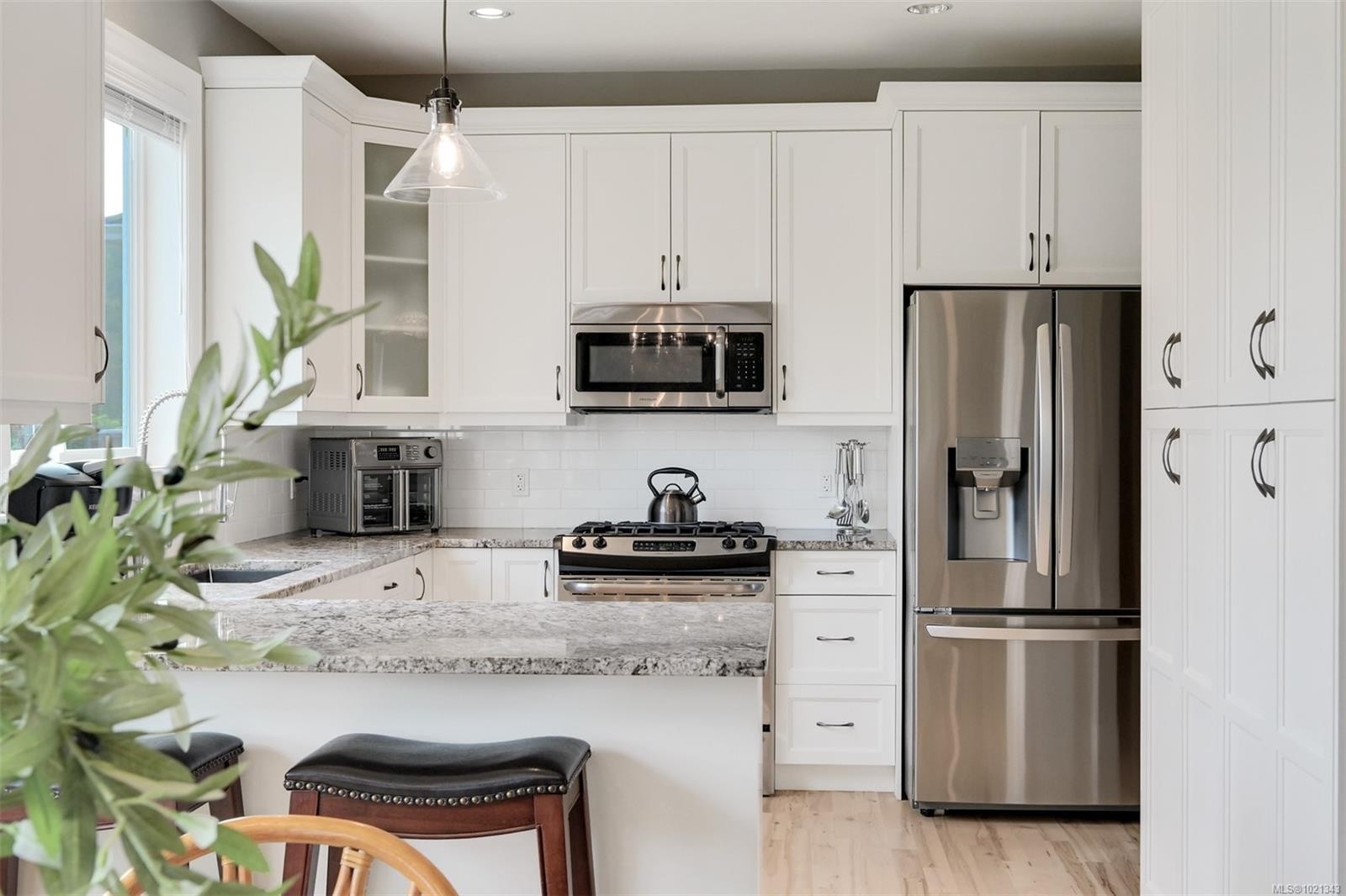 3445 Hopwood Pl, Colwood, BC