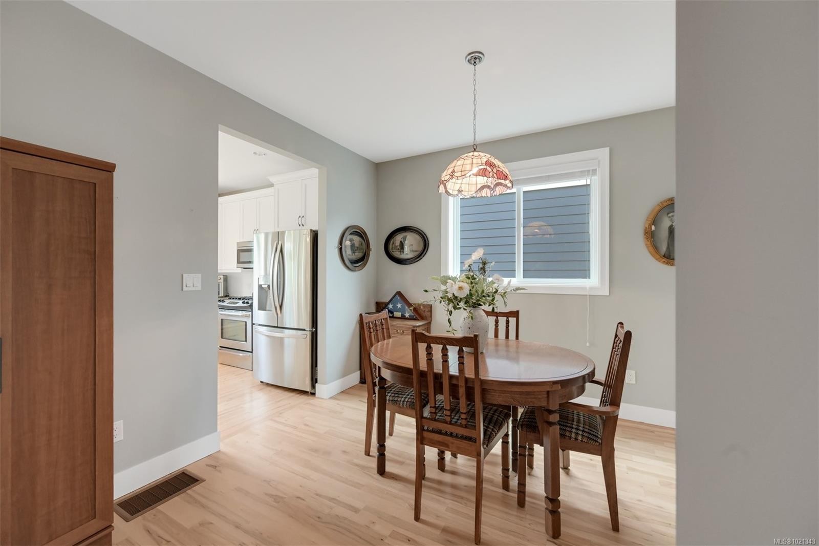 3445 Hopwood Pl, Colwood, BC