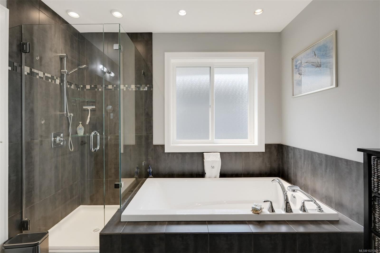 3445 Hopwood Pl, Colwood, BC