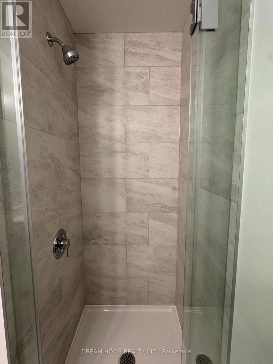 2909 - 395 Square One Drive, Mississauga, ON - Indoor Photo Showing Bathroom