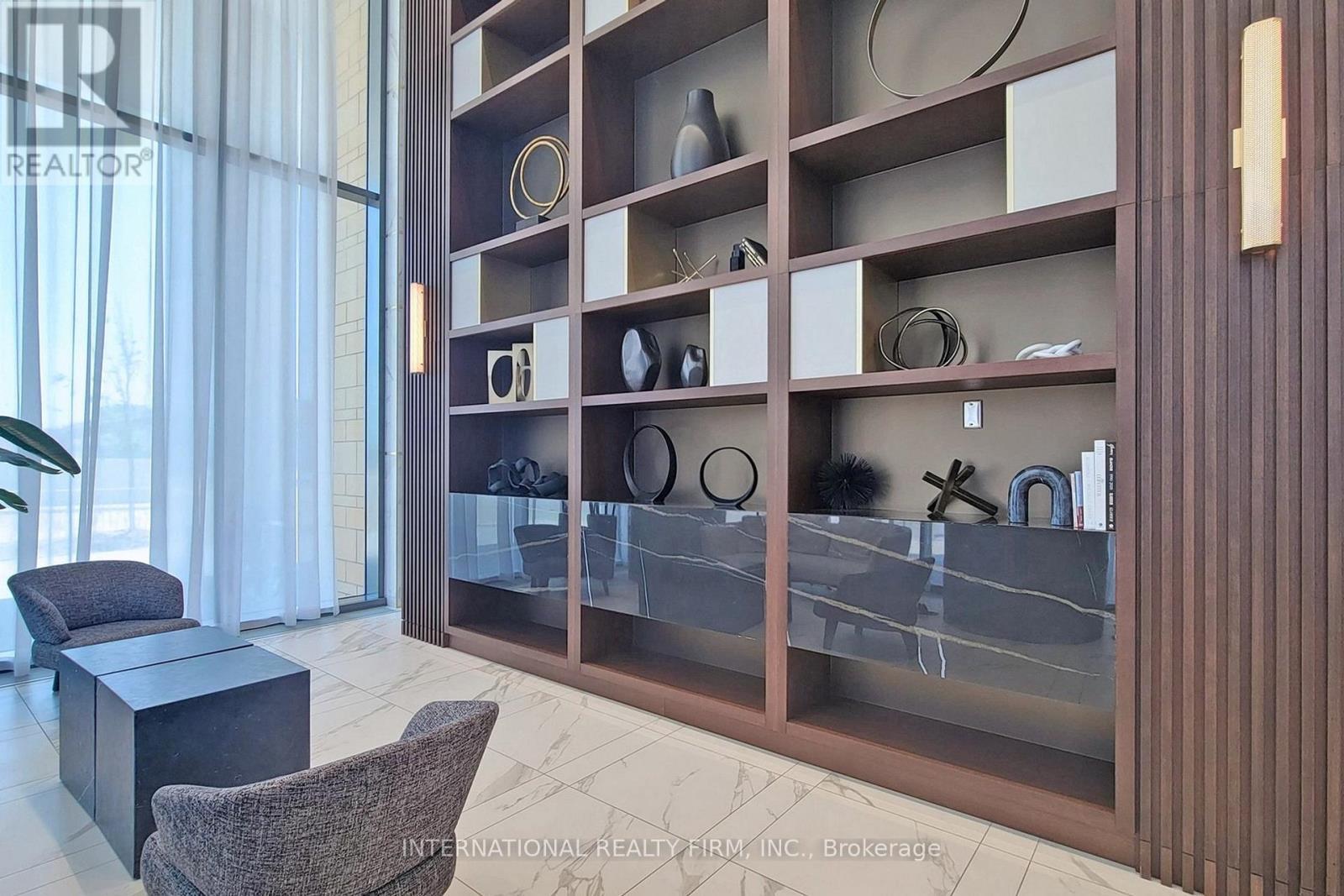 4008 - 950 Portage Parkway, Vaughan, ON - Indoor Photo Showing Other Room