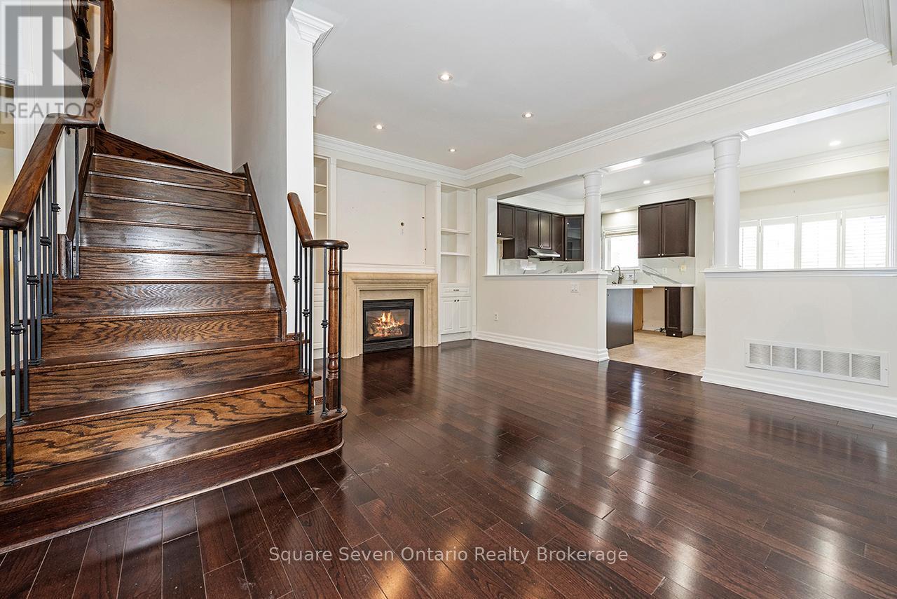 391 Vellore Park Avenue, Vaughan, ON - Indoor Photo Showing Other Room With Fireplace