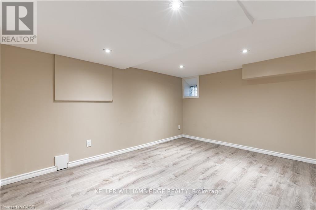 B - 9 Blythe Street, Hamilton, ON - Indoor