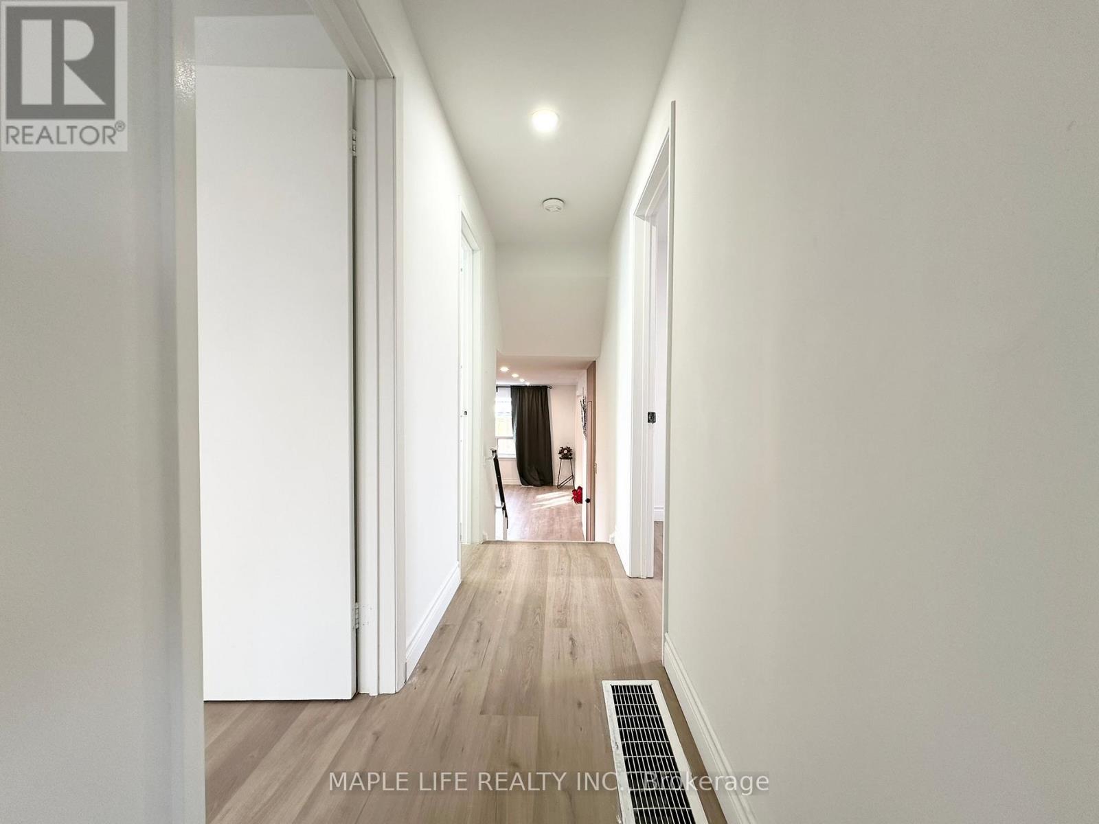 Main - 15 Nymark Avenue, Toronto, ON - Indoor Photo Showing Other Room