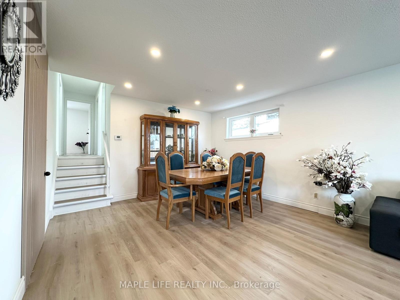 Main - 15 Nymark Avenue, Toronto, ON - Indoor Photo Showing Dining Room
