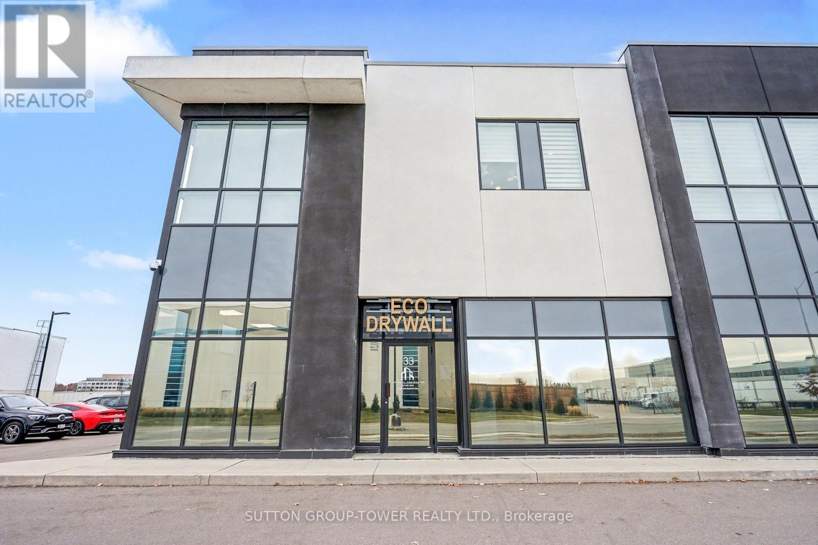 33 - 5250 Solar Drive, Mississauga, ON