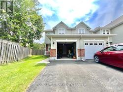 64 TOBERMORY CRESCENT Ottawa, ON K2K 3M4