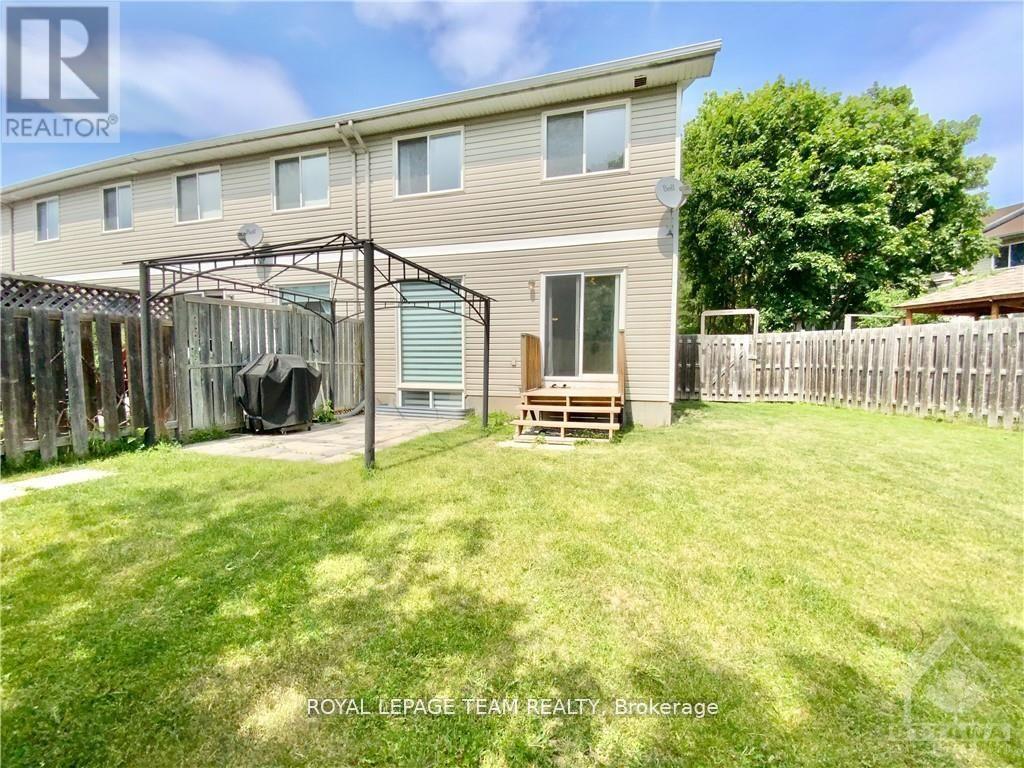 64 Tobermory Crescent, Ottawa, ON - Outdoor With Deck Patio Veranda