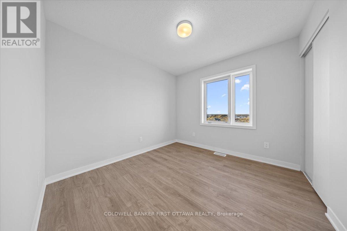 110 Parnian Private, Ottawa, ON - Indoor Photo Showing Other Room