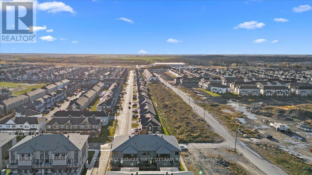 110 Parnian Private, Ottawa, ON - Outdoor With View