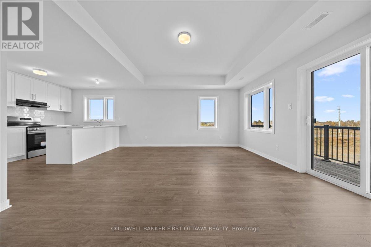 110 Parnian Private, Ottawa, ON - Indoor