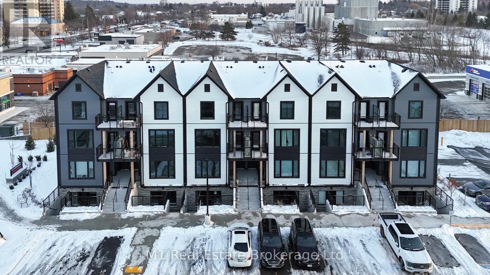 116 - 708 Woolwich Street, Guelph (Riverside Park), ON - Outdoor With Facade