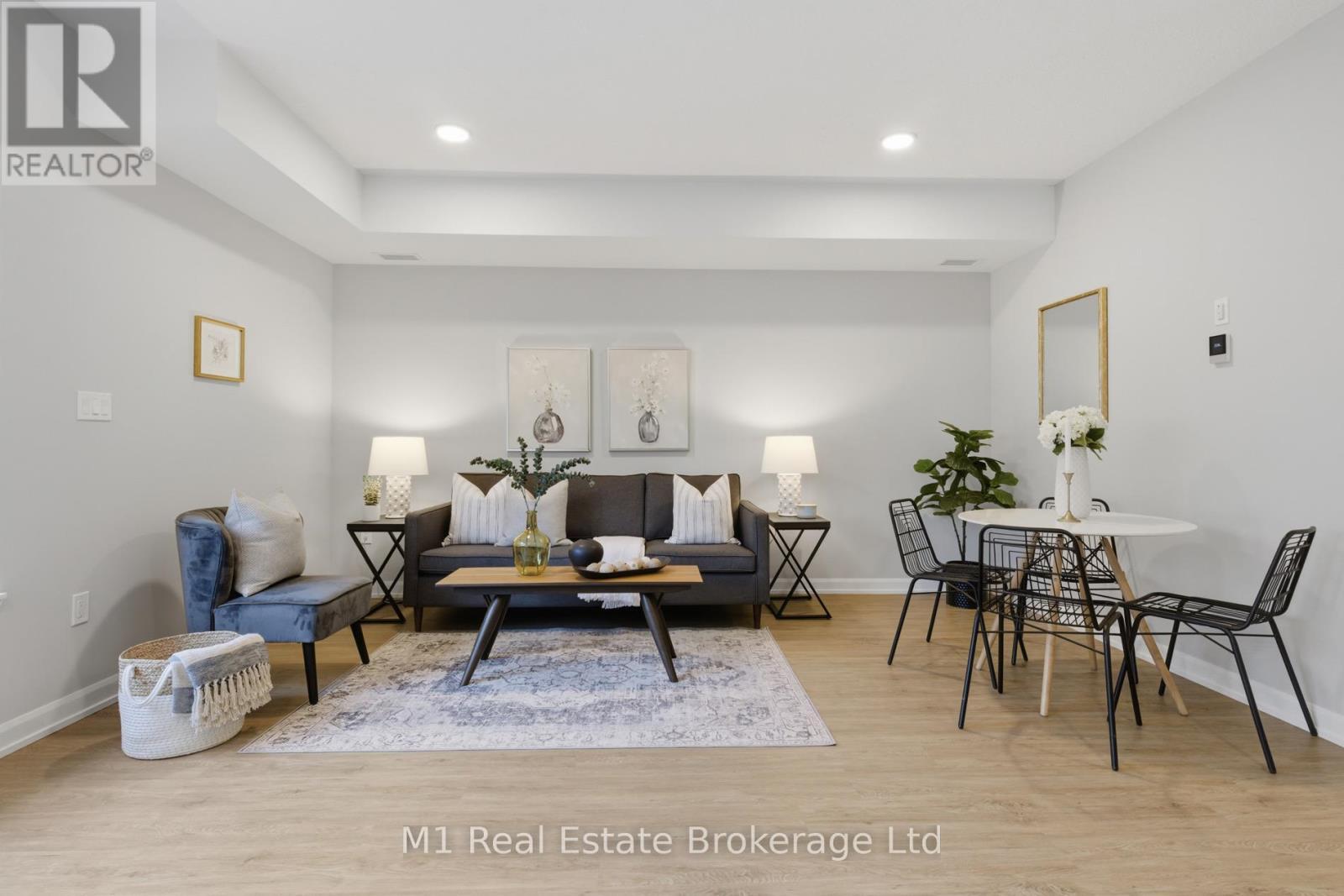 116 - 708 Woolwich Street, Guelph (Riverside Park), ON - Indoor Photo Showing Other Room