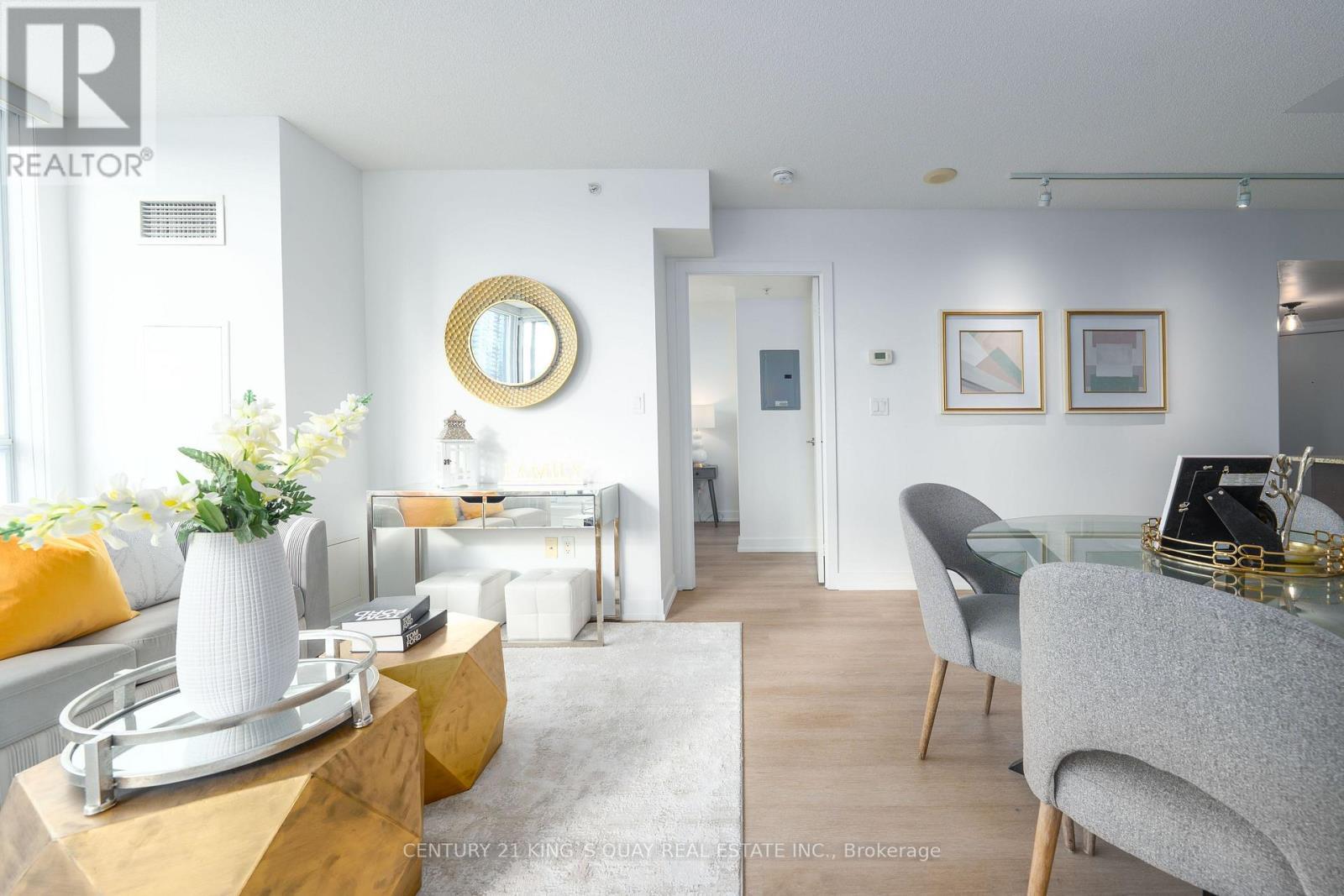 202 - 5740 Yonge Street, Toronto, ON - Indoor