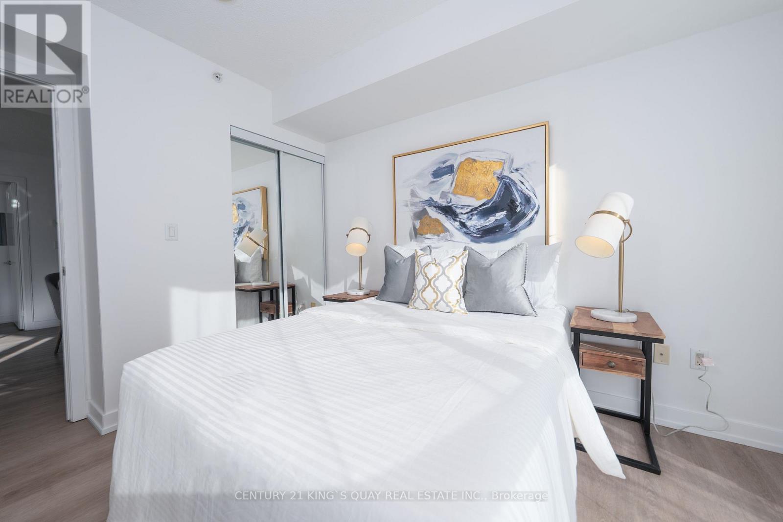 202 - 5740 Yonge Street, Toronto, ON - Indoor Photo Showing Bedroom