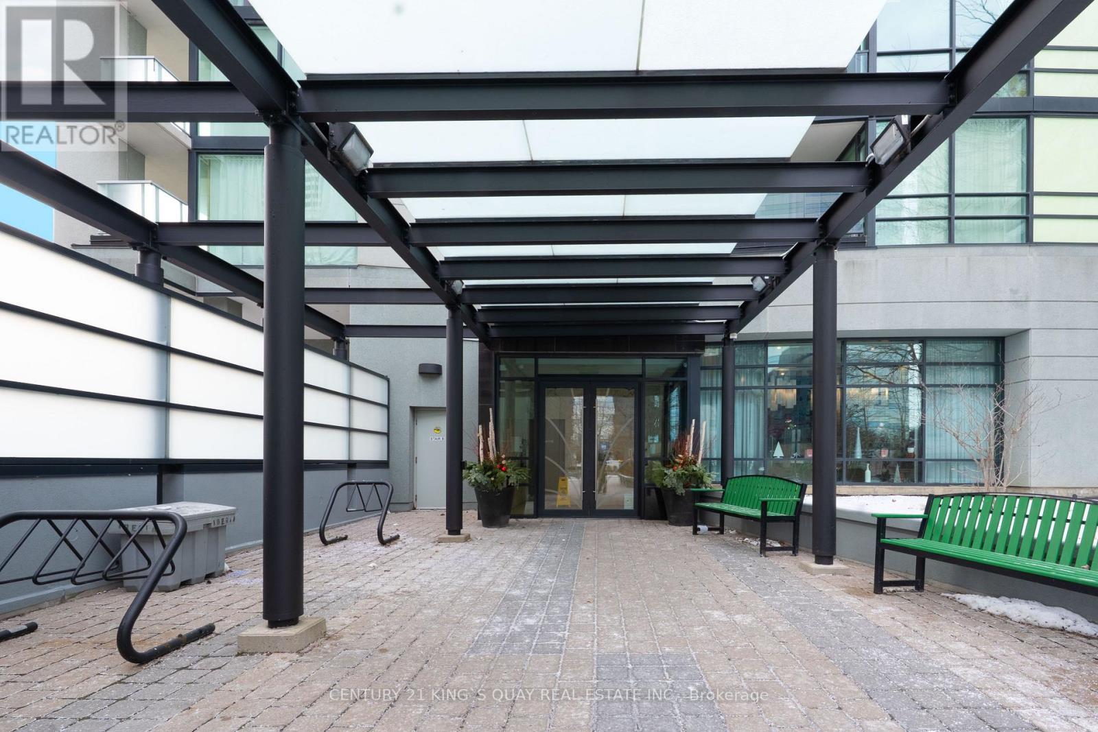 202 - 5740 Yonge Street, Toronto, ON - Outdoor