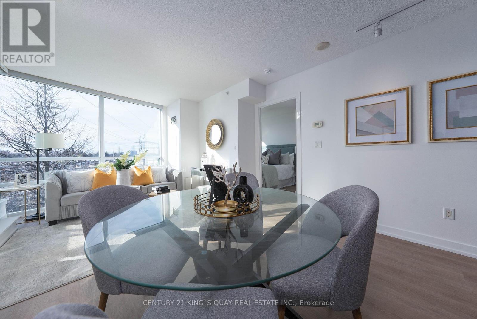 202 - 5740 Yonge Street, Toronto, ON - Indoor