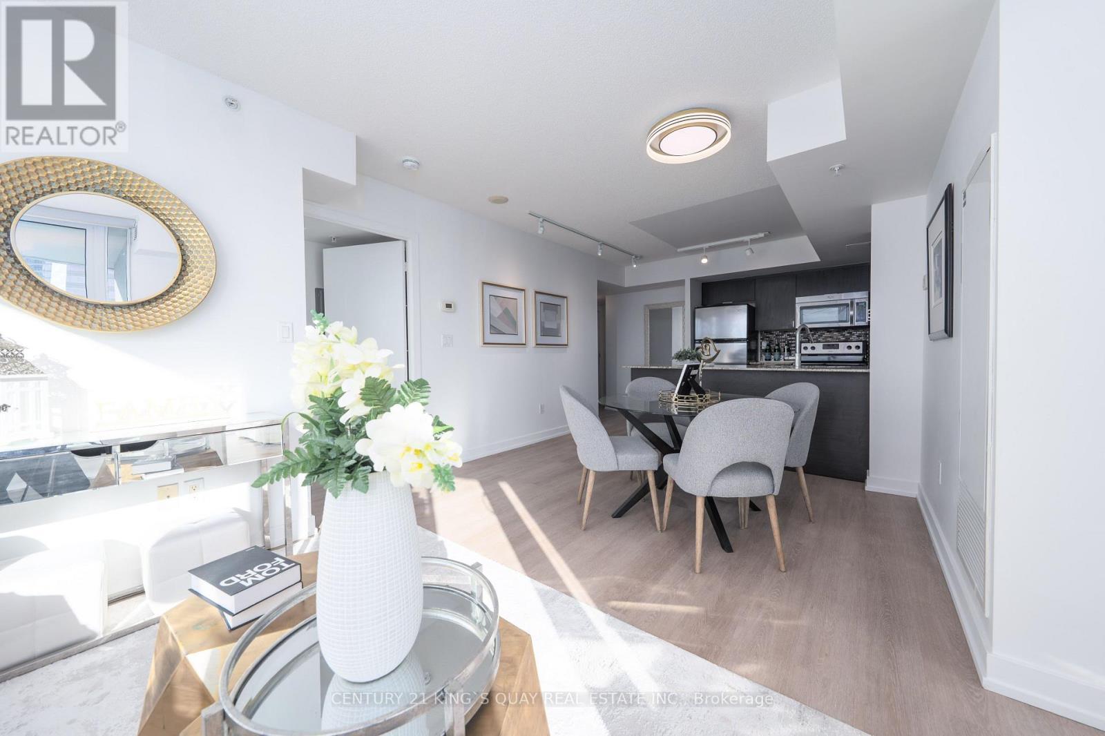 202 - 5740 Yonge Street, Toronto, ON - Indoor Photo Showing Dining Room