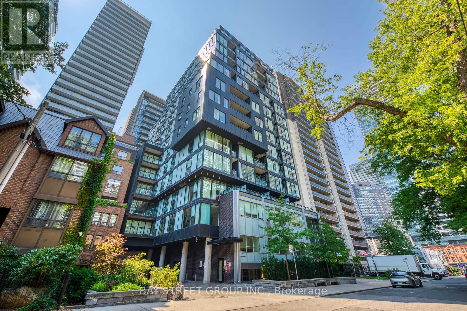 1601 - 17 Dundonald Street, Toronto, ON - Outdoor With Balcony With Facade