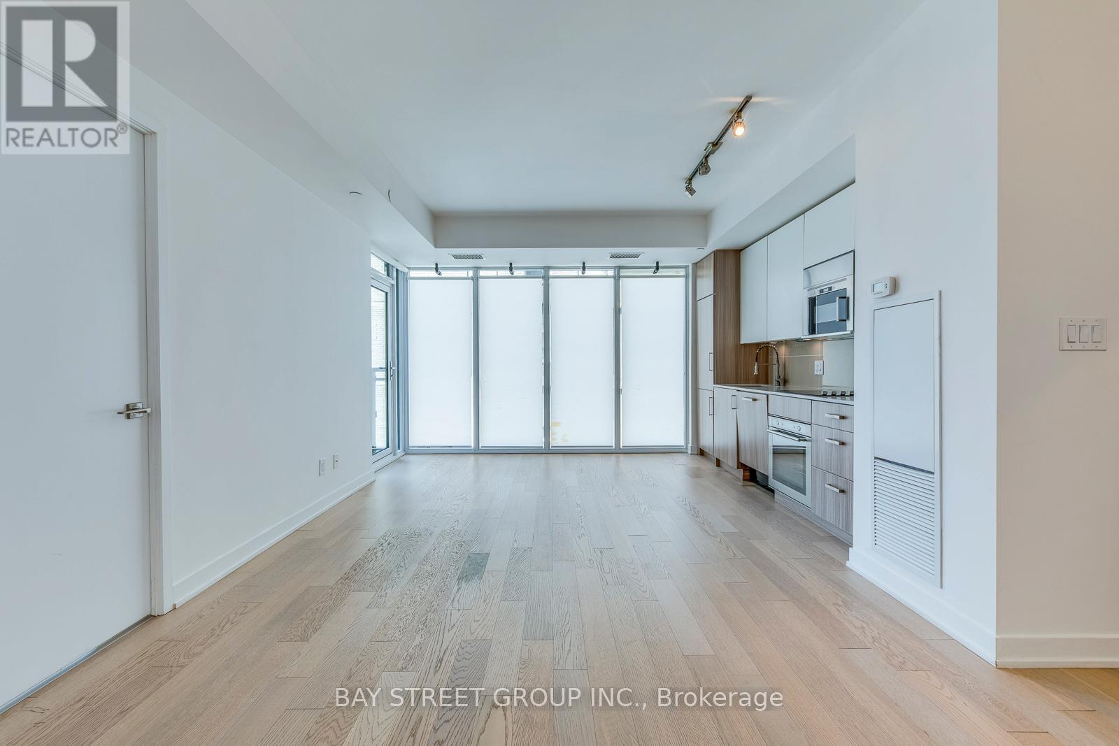 1601 - 17 Dundonald Street, Toronto, ON - Indoor Photo Showing Other Room