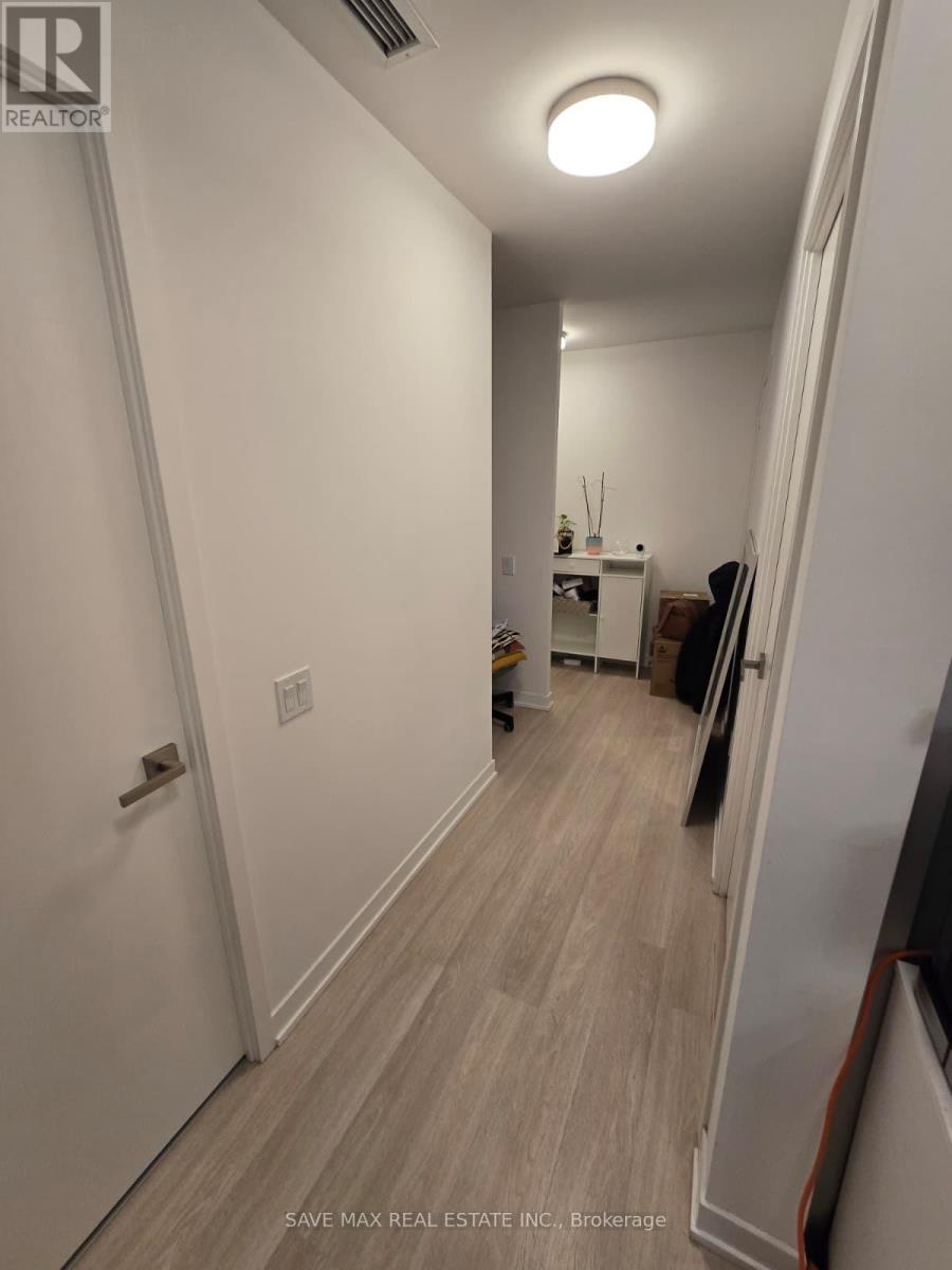 203 - 500 Wilson Avenue, Toronto, ON - Indoor Photo Showing Other Room