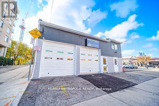 2793 Danforth Avenue, Toronto, ON