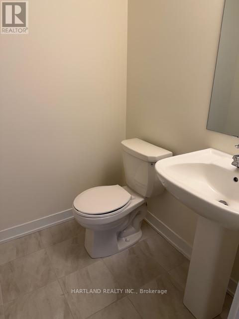 501 - 1695 Dersan Street, Pickering, ON - Indoor Photo Showing Bathroom