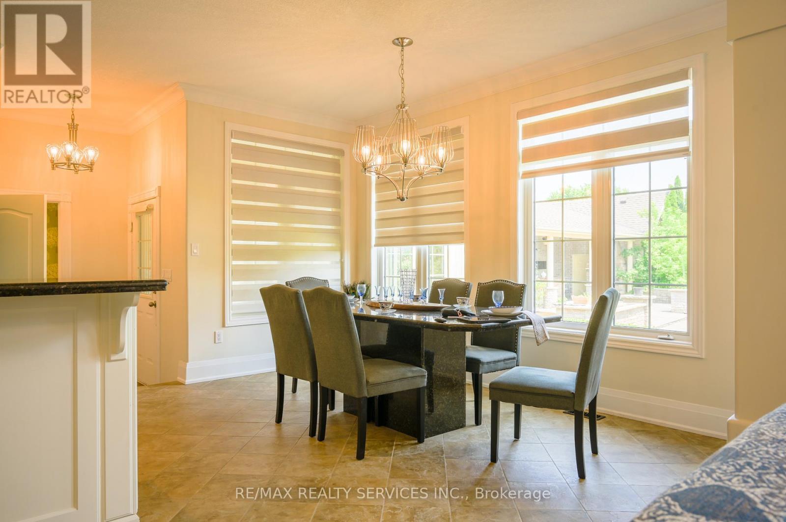 214 Maple Avenue S, Brant, ON