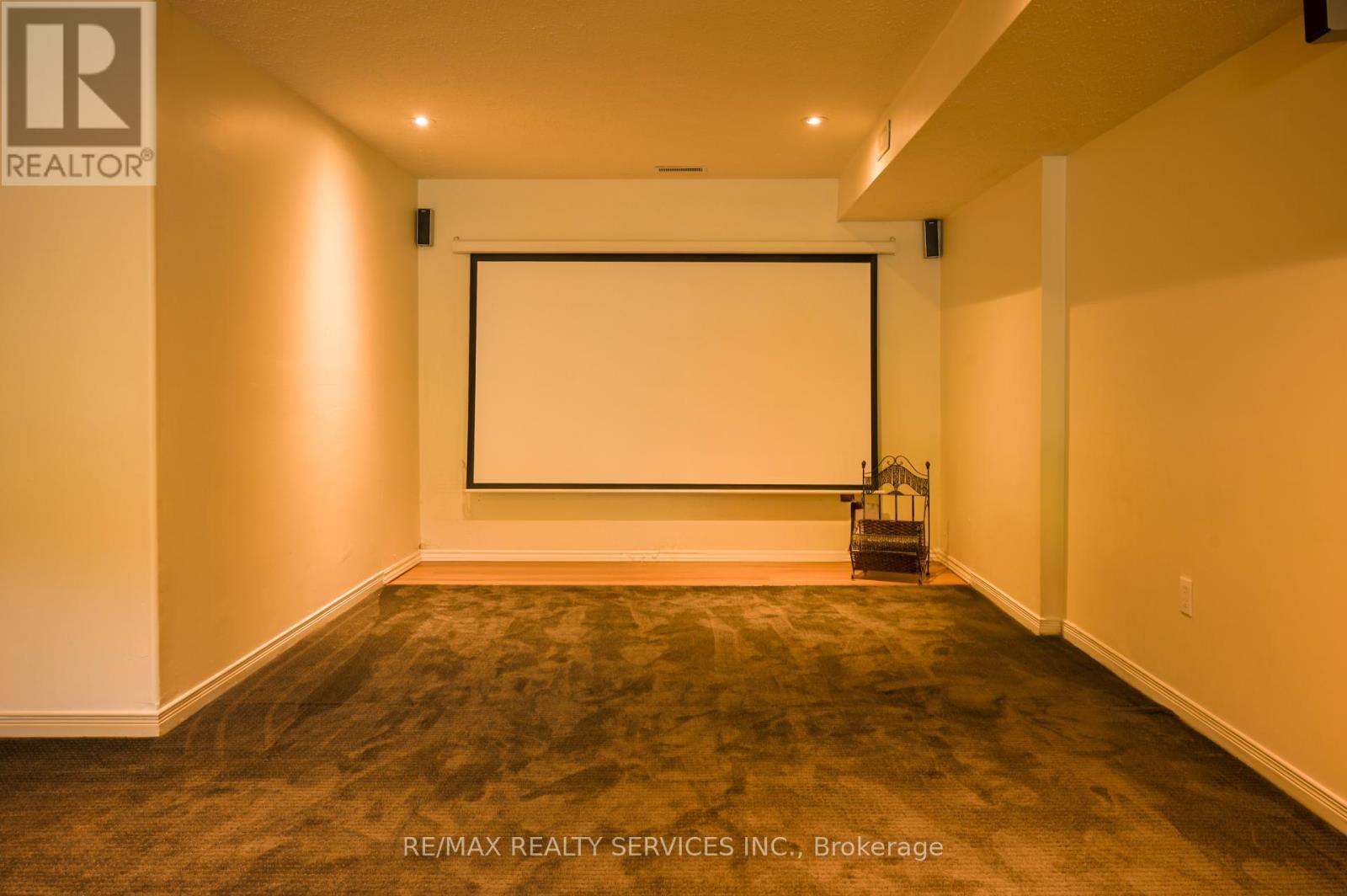 214 Maple Avenue S, Brant, ON