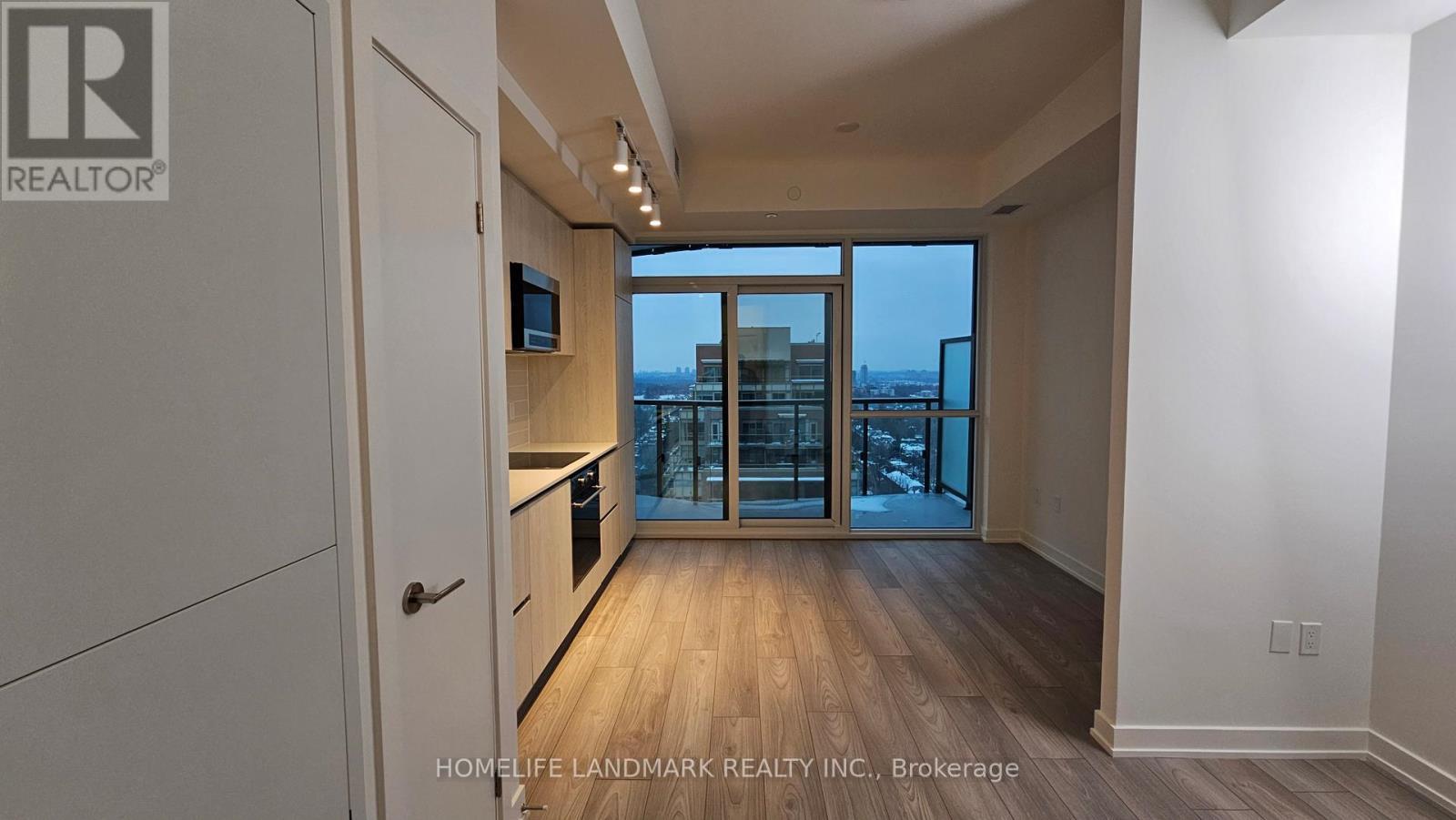 1603 - 110 Broadway Avenue, Toronto, ON - Indoor Photo Showing Other Room