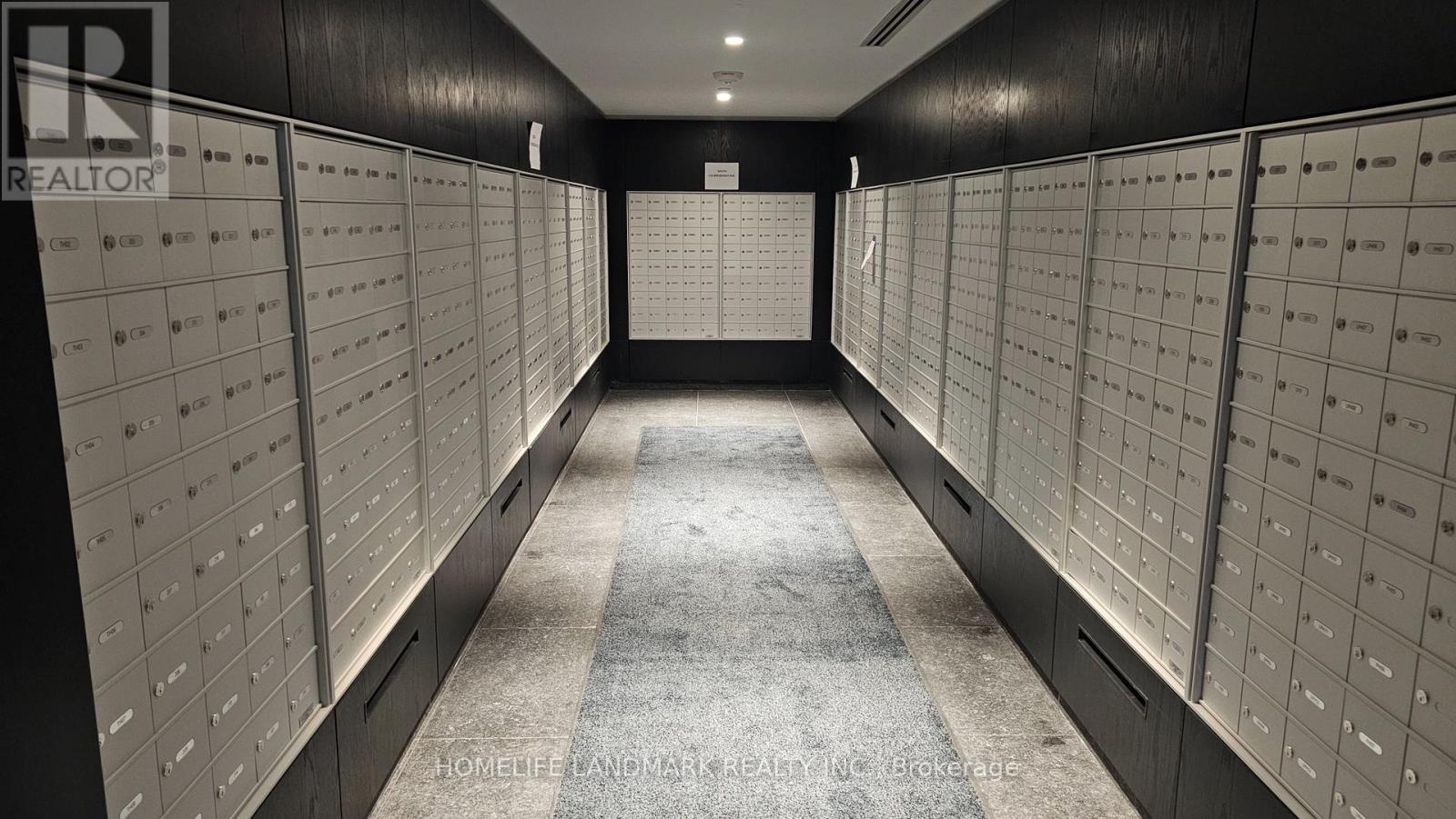 1603 - 110 Broadway Avenue, Toronto, ON - Indoor Photo Showing Other Room