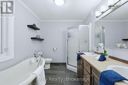 Primary Bedroom 5 pc ensuite -