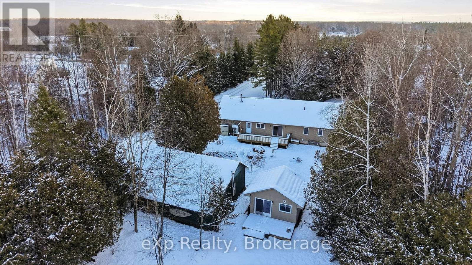 401309 Grey Road 17 Road, Georgian Bluffs, ON - Outdoor