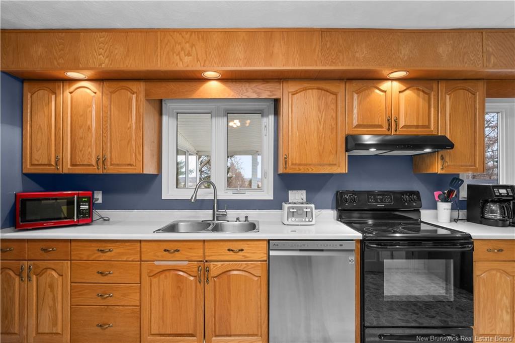 695 Hillsborough Rd, Riverview, NB