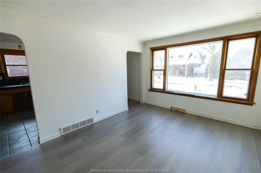 1708 St. Luke, Windsor, ON