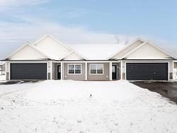 79 East Royalty Road Charlottetown, PE C1C 0V6