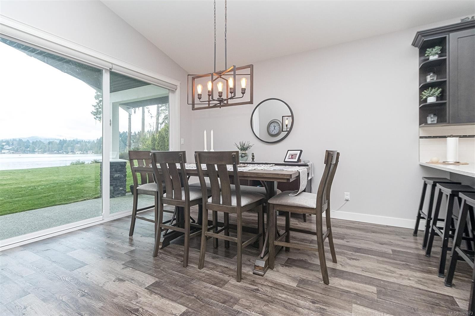 1996 Glenidle Rd, Sooke, BC