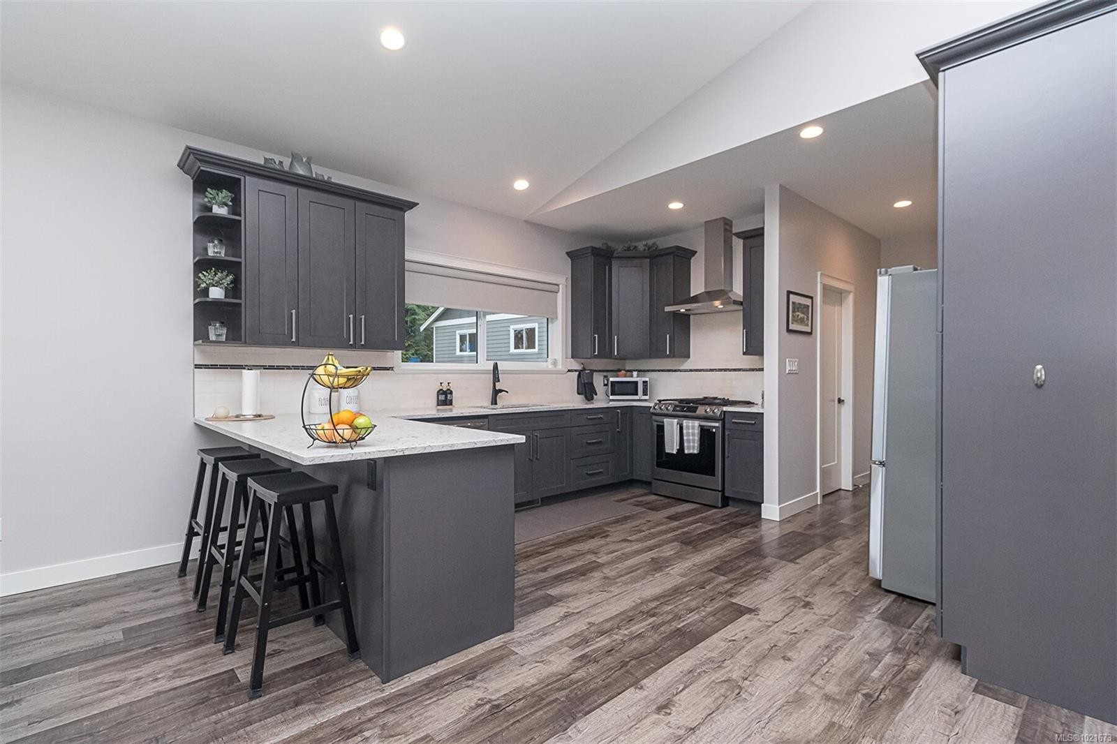 1996 Glenidle Rd, Sooke, BC