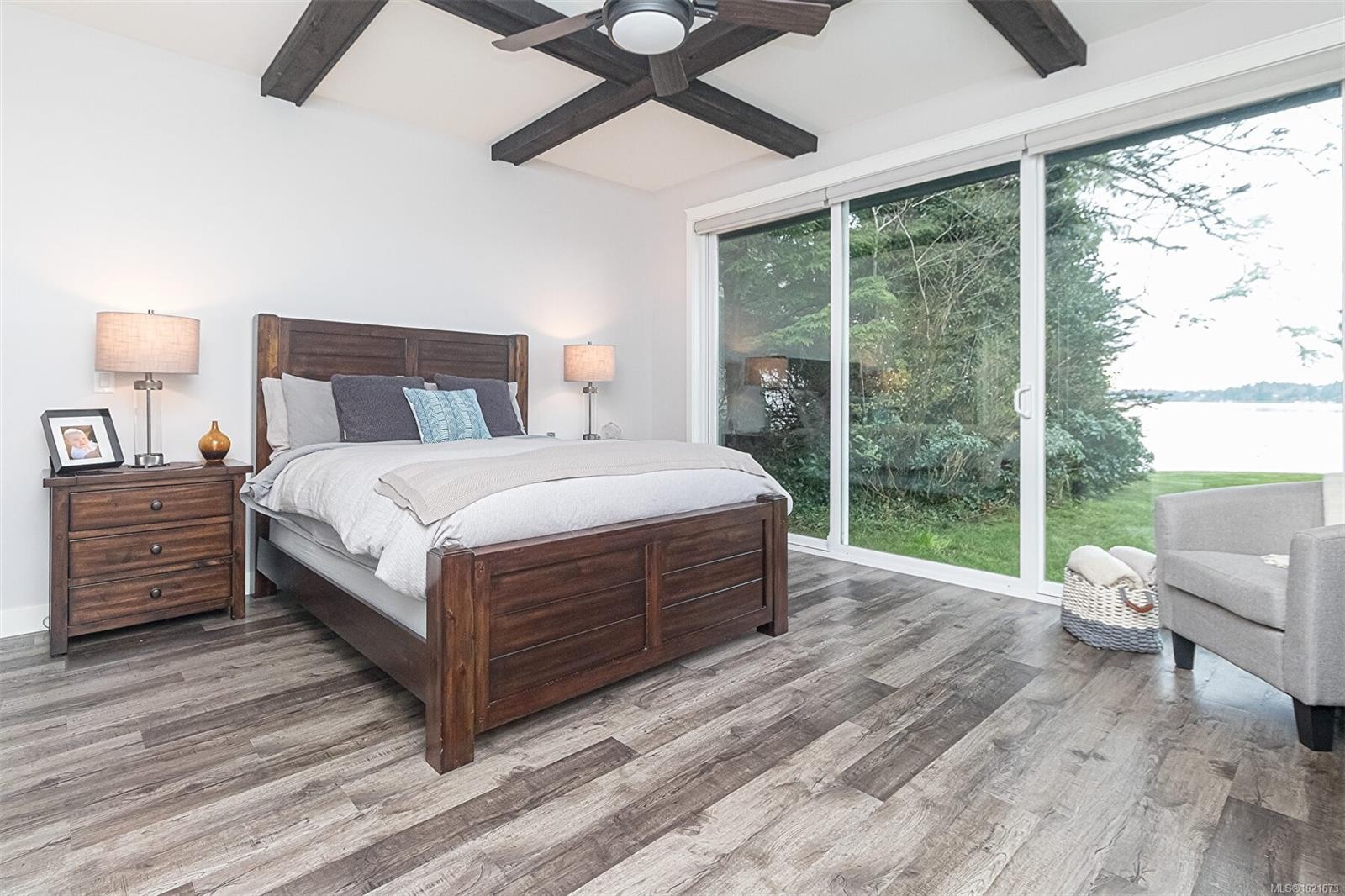 1996 Glenidle Rd, Sooke, BC