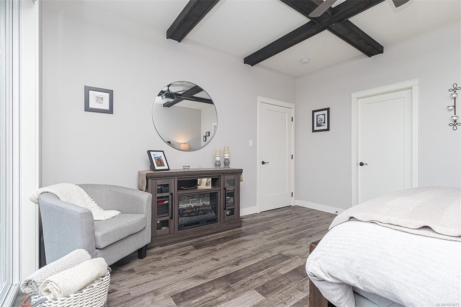 1996 Glenidle Rd, Sooke, BC