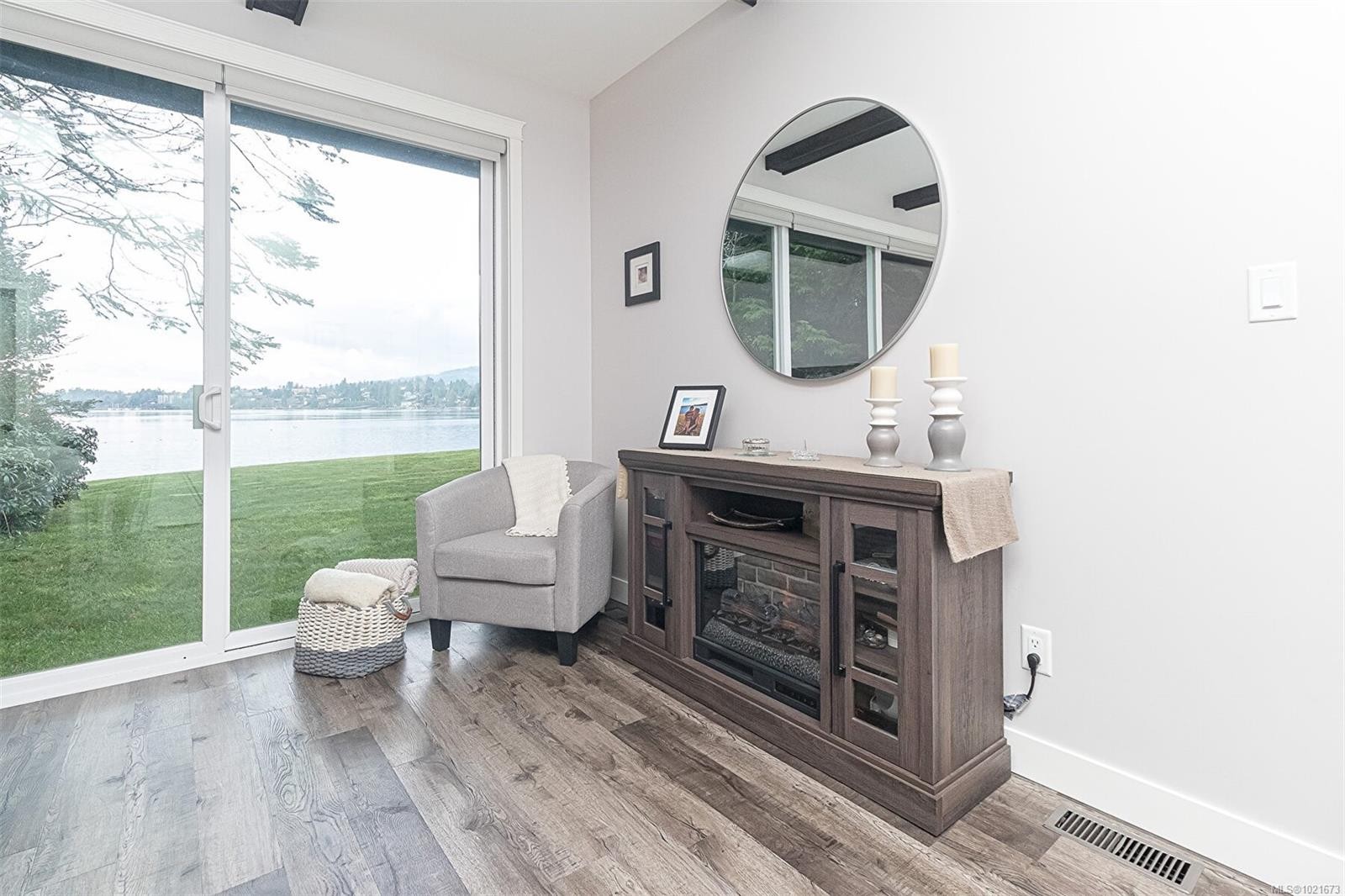 1996 Glenidle Rd, Sooke, BC