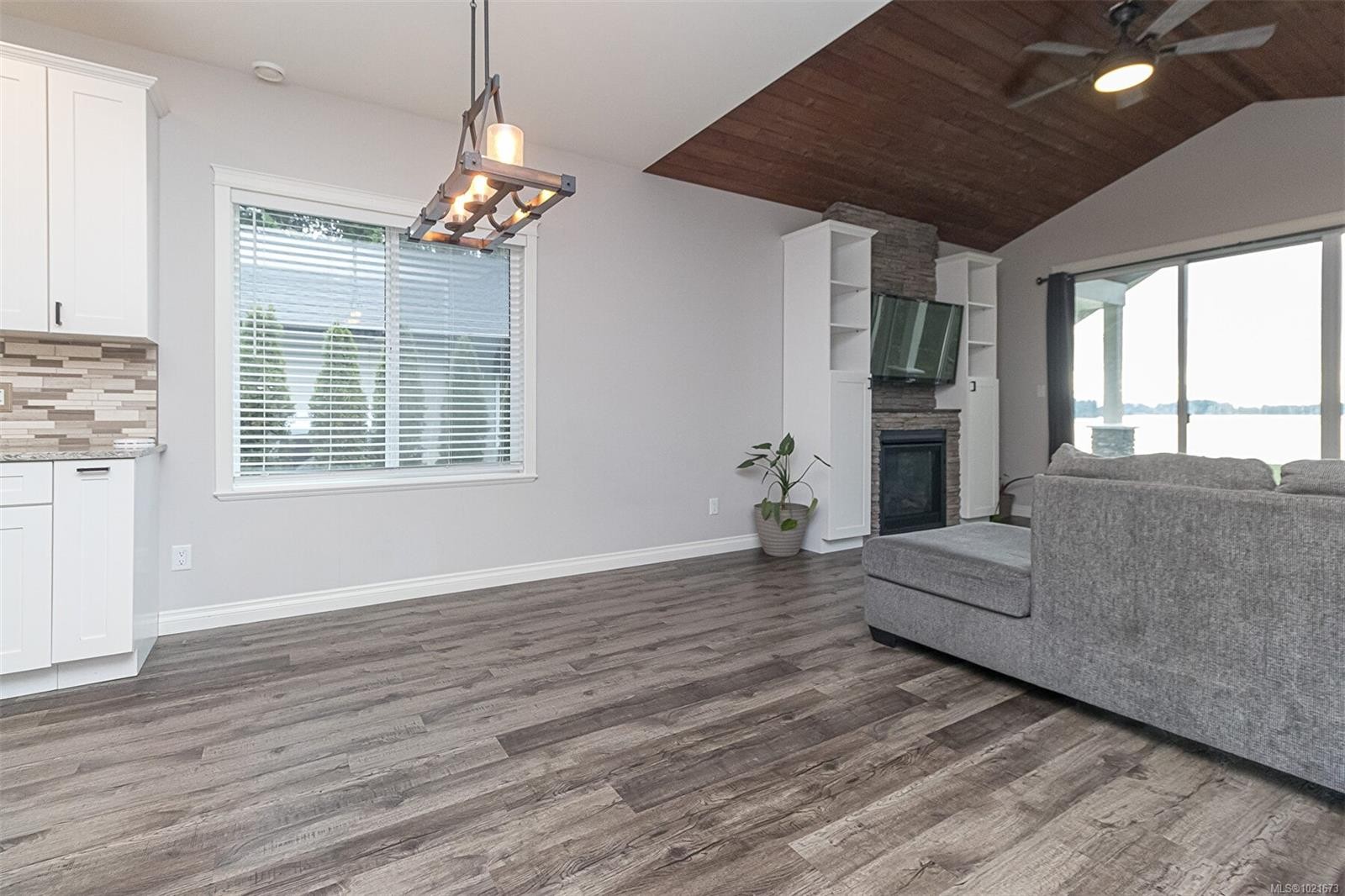 1996 Glenidle Rd, Sooke, BC