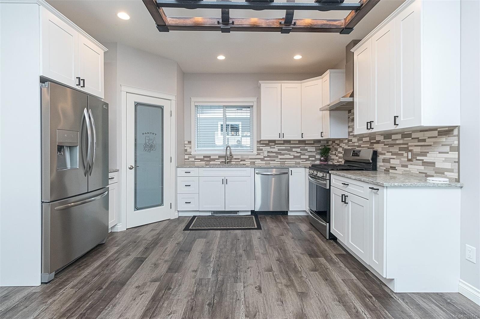 1996 Glenidle Rd, Sooke, BC