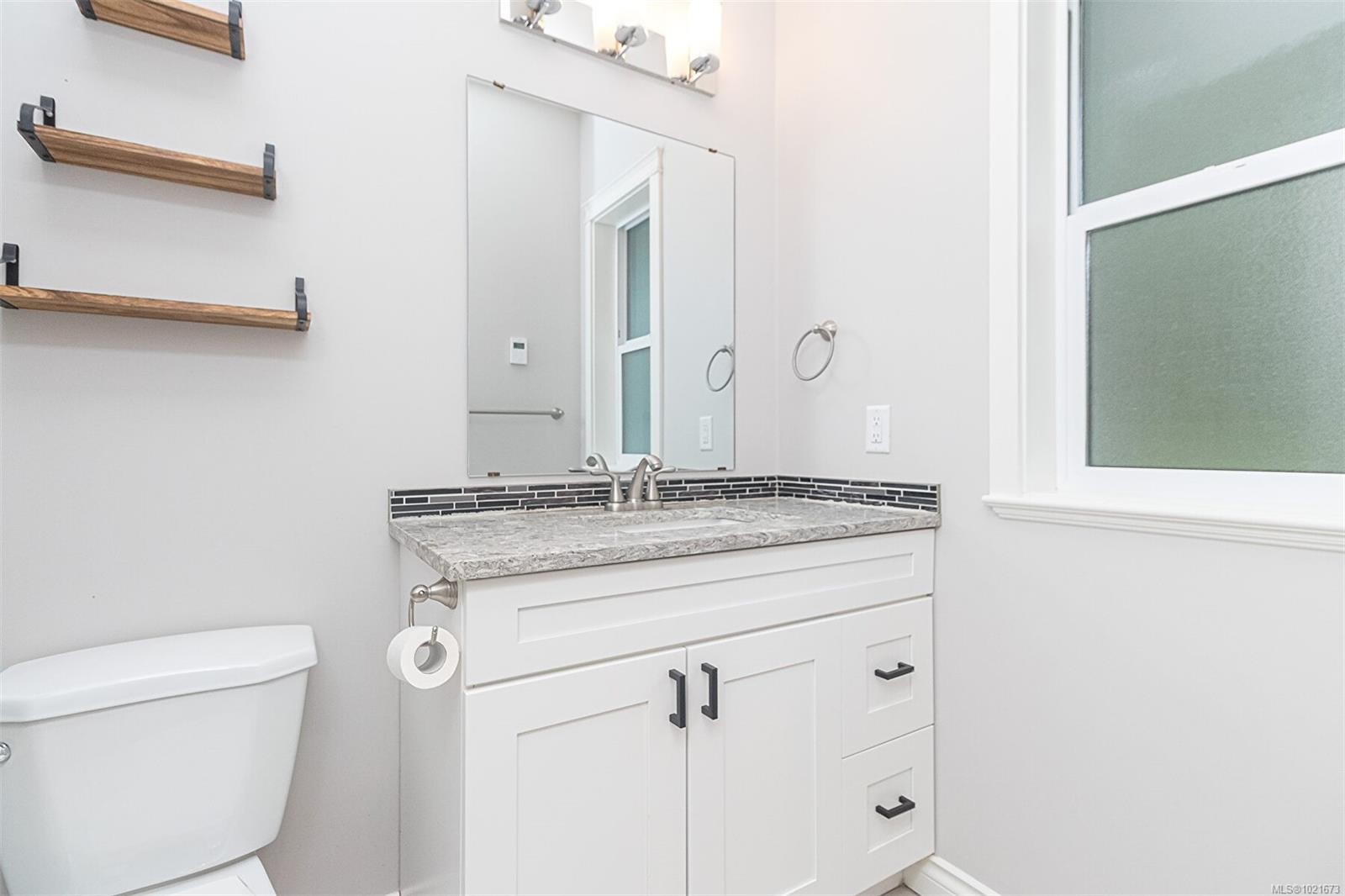 1996 Glenidle Rd, Sooke, BC