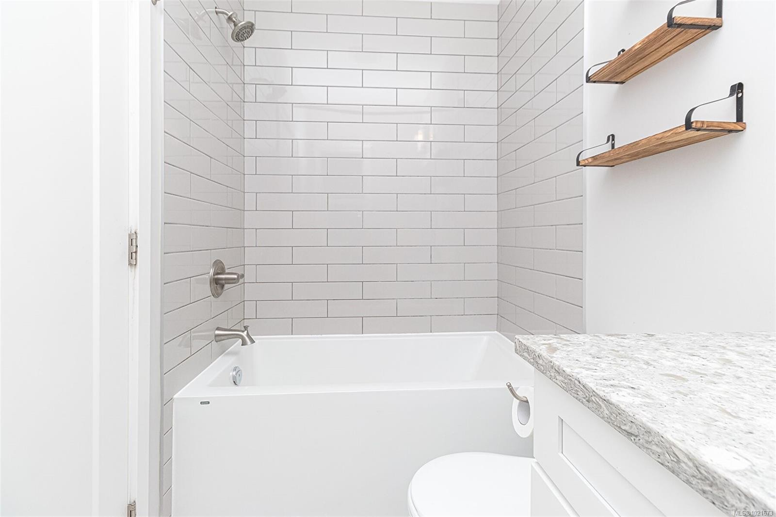 1996 Glenidle Rd, Sooke, BC