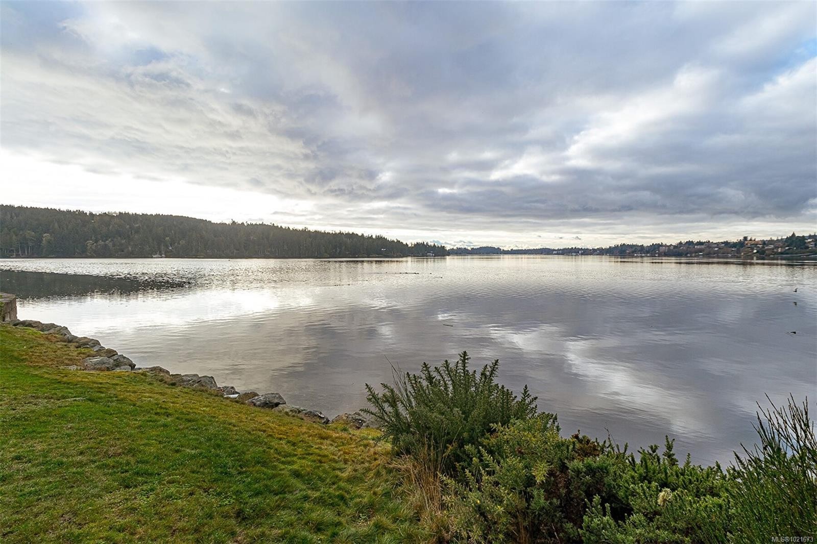 1996 Glenidle Rd, Sooke, BC