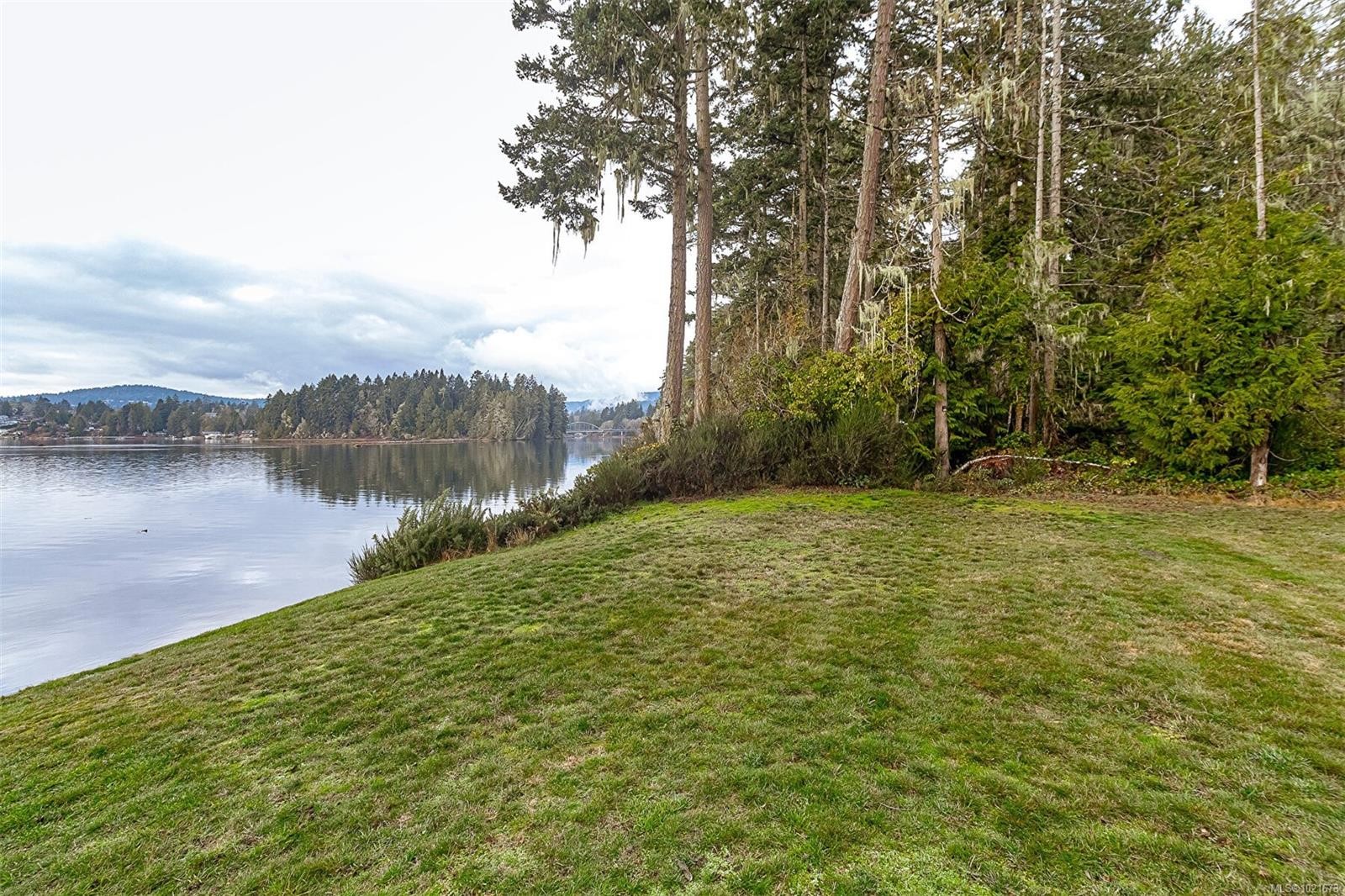 1996 Glenidle Rd, Sooke, BC