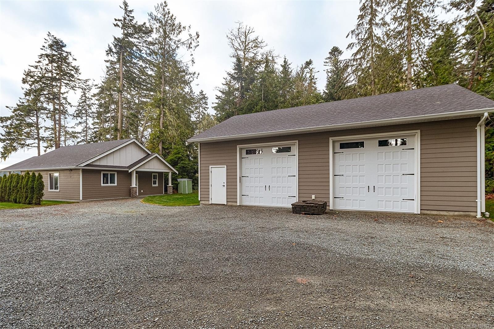 1996 Glenidle Rd, Sooke, BC