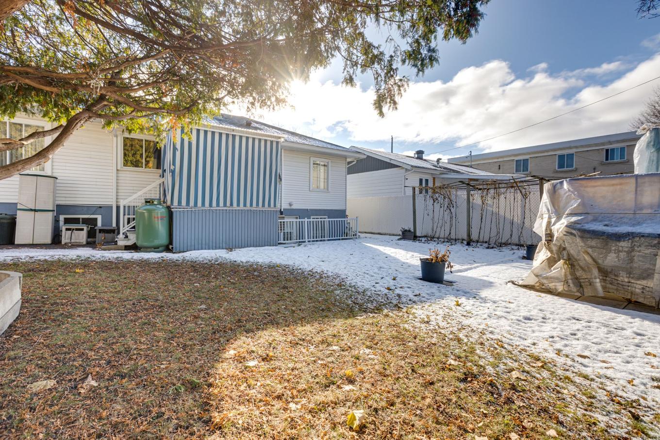Cour - 3925 - 3927 4E Rue, Laval (Chomedey), QC - Outdoor