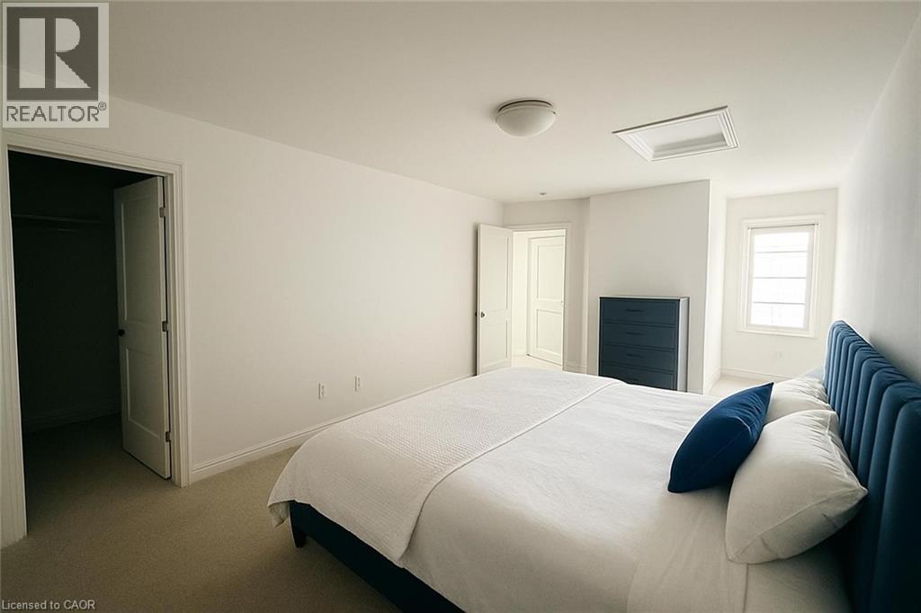 575 Woodward Avenue Unit# 63, Hamilton, ON - Indoor Photo Showing Bedroom